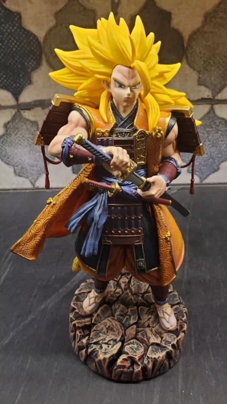 Dragon Ball Samurai Super Saiyan 3 Son Goku PVC Model USA Shipping